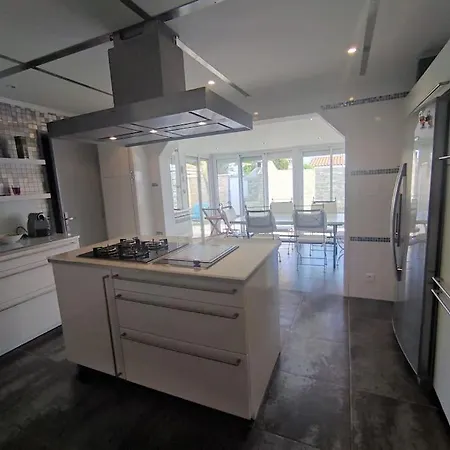 5, El Pueblo Au Village Naturiste Apartment