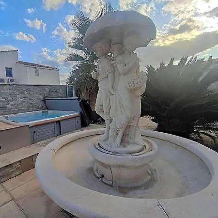 Apartment 5, El Pueblo Au Village Naturiste *